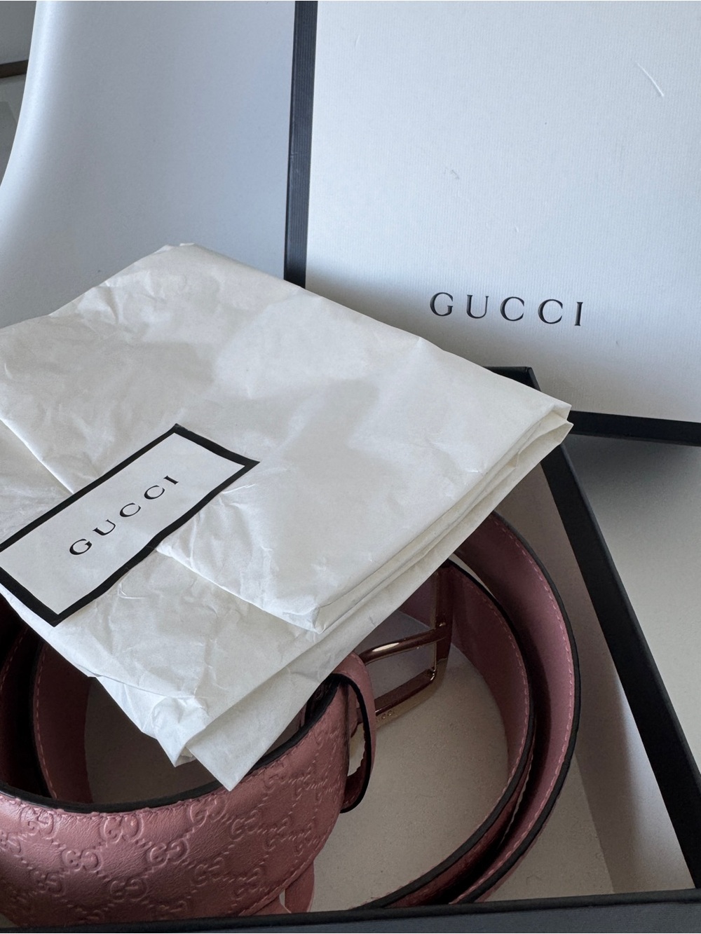 Gucci Pink Embossed GG Leather Belt with Gold Buckle - Picture 4 of 5